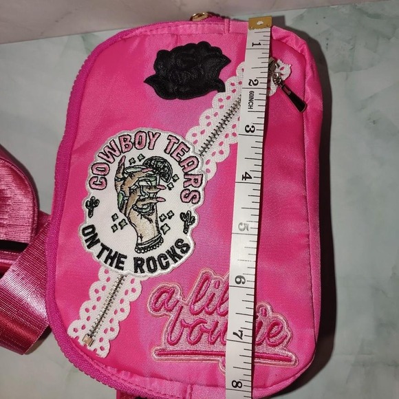 Cowboy tears custom cross body pink bag - Picture 3 of 5
